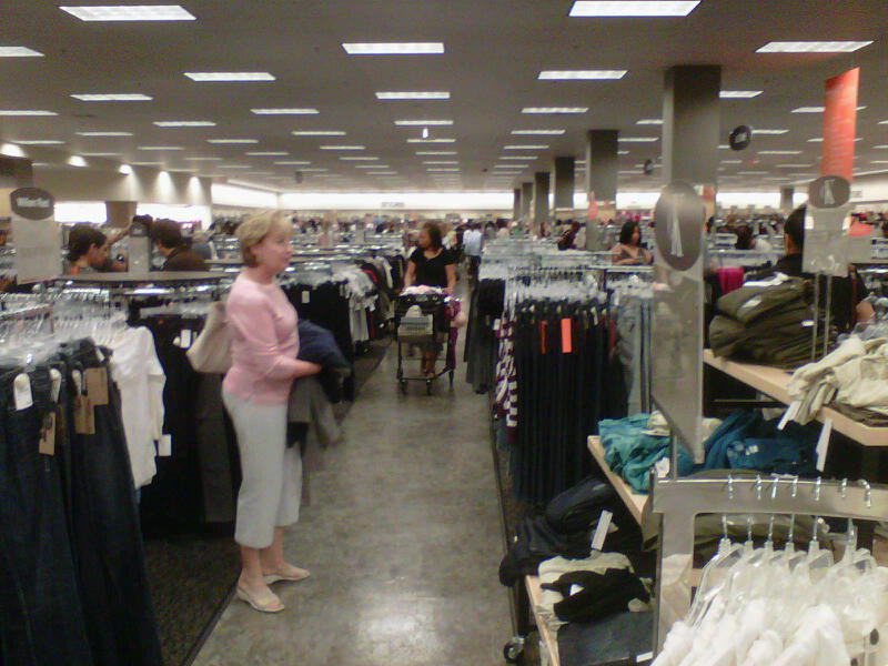 Shoppers Flock to Newly-Opened Nordstrom Rack in Pentagon City
