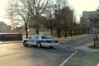 Police shut N. Quincy St. at Washington Blvd.