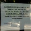 Sign on Cheesecake Factory due to power outage