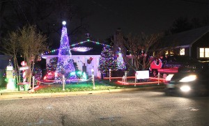 Holiday light display in the Leeway Overlee neighborhood