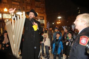 Chanukah on Ice 2012 at Pentagon Row