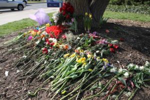 Makeshift memorial at fatal crash site in Rosslyn
