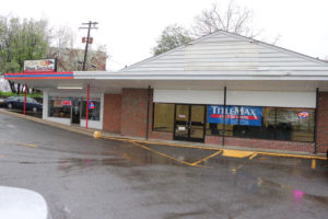 TitleMax in the former 7-11 location on Lee Highway 