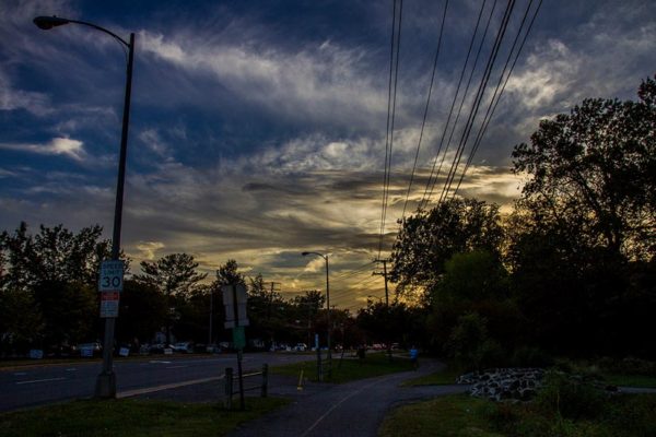 Sky over S. Walter Reed Drive near Shirlington (Flickr pool photo by Erinn Shirley)