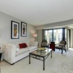 AR9766652 - Elegant spaces bathed in bright natural sunlight