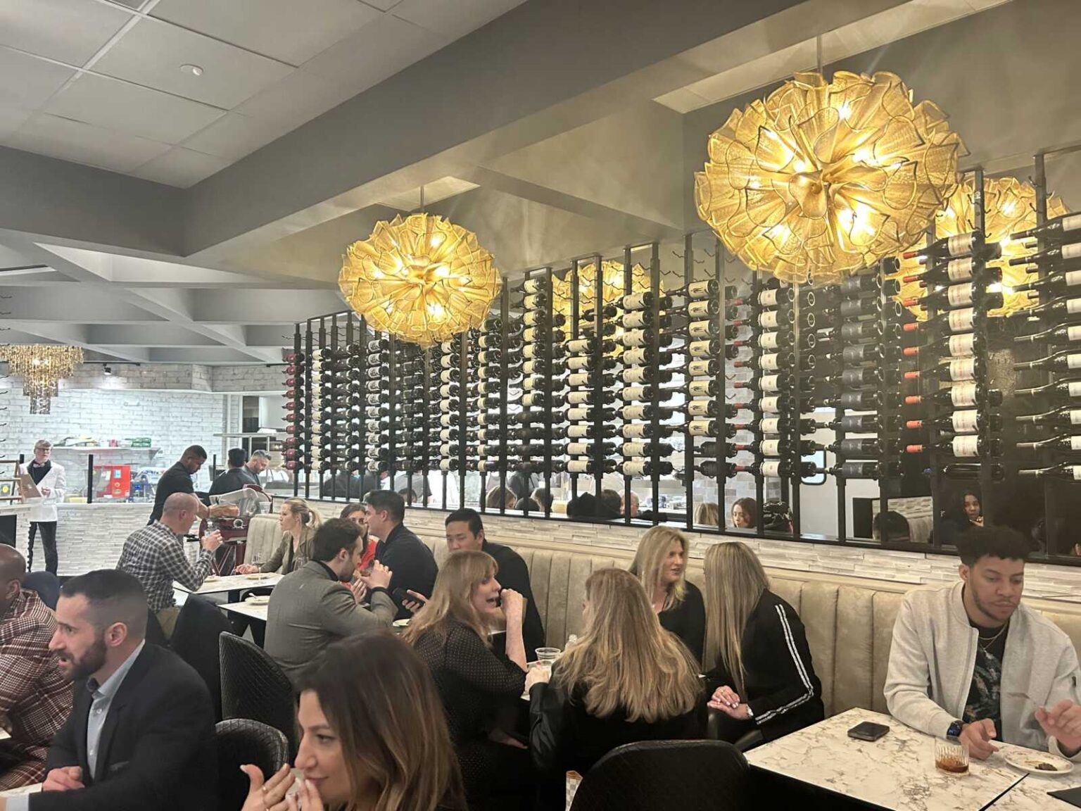 A look inside ‘old-school’ Italian restaurant Carbonara, now open in ...