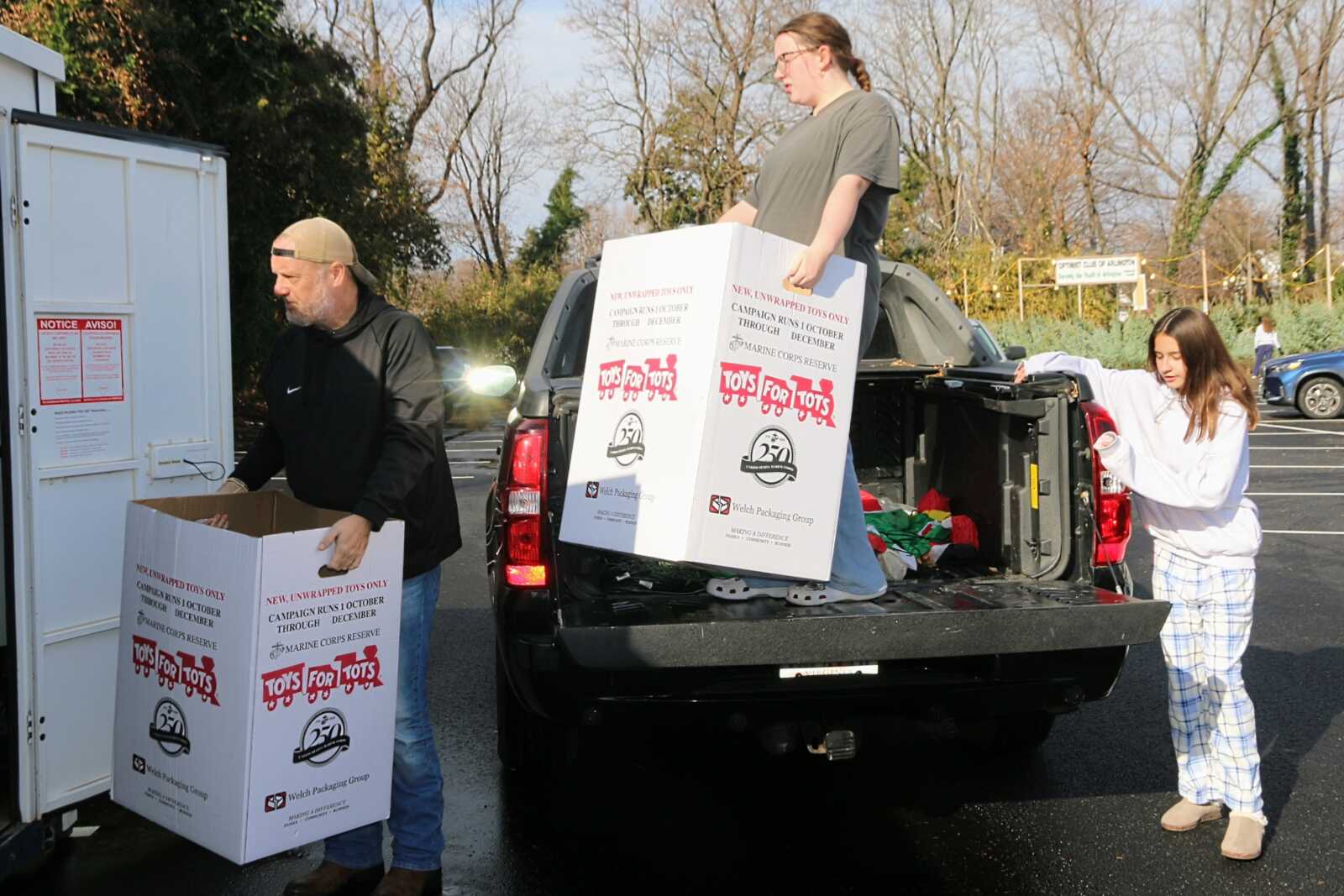 Drop-off toy drive returns to spread Christmas cheer in North